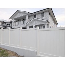 110mm x 50mm Chunky Vertical Fencing - 65mm Vertical Slats - High-End Hamptons 110mm x 50mm Chunky Vertical Fencing - 65mm Vertical Slats - High-End Hamptons