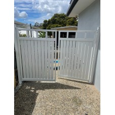 Hamptons Style GATES with 3 Verticals n top